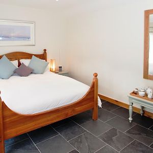 Deluxe Double Room Garden View